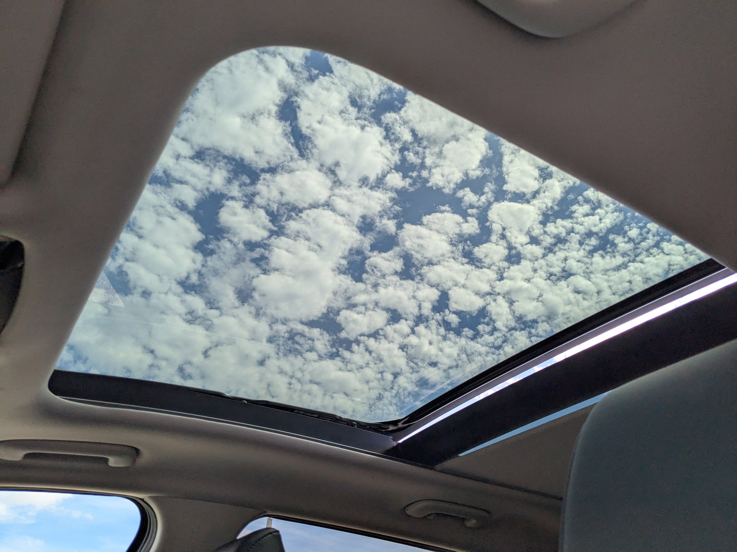 Certified 2025 Kia Sportage SX image 25