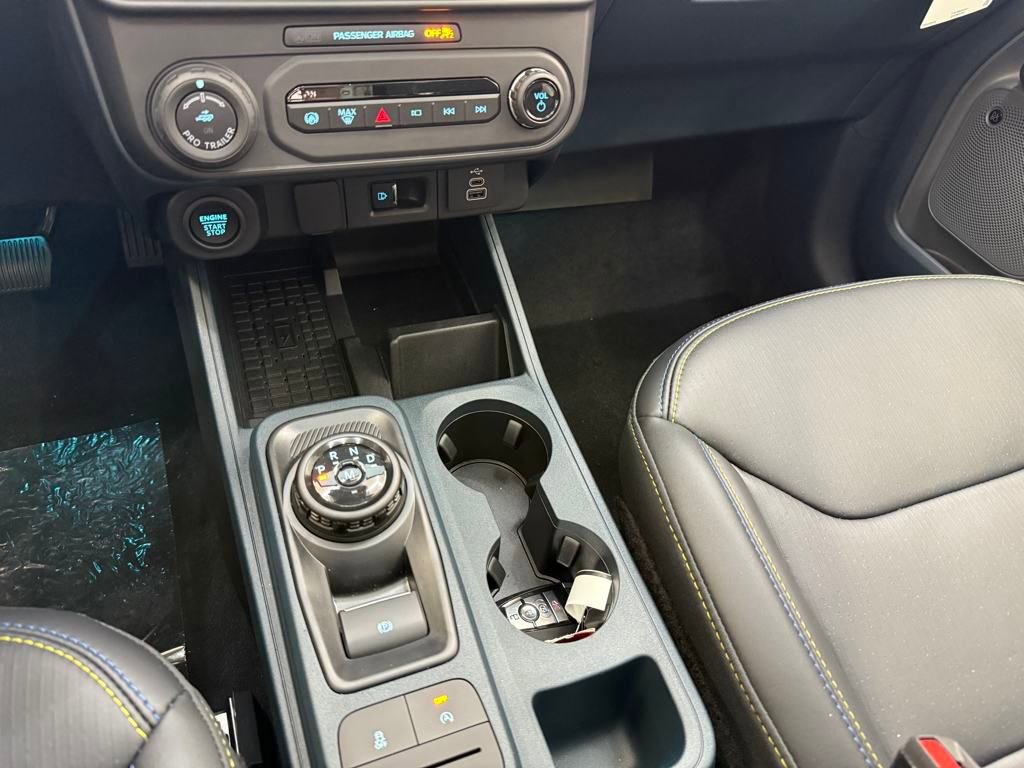 New 2025 Ford Maverick Lobo image 16