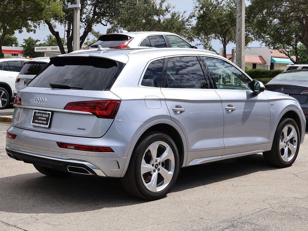Used 2022 Audi Q5 2.0T Premium Plus w/ Premium Plus Package image 11