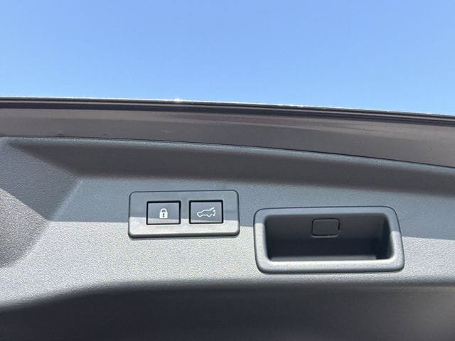 New 2026 Subaru Outback Limited XT AWD/4WD image 15
