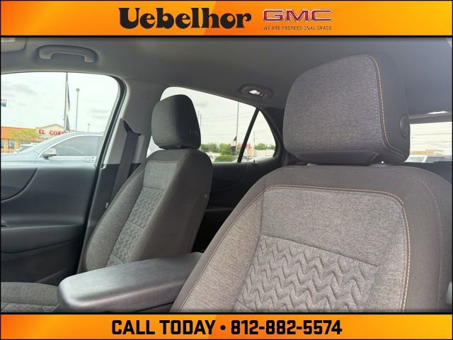 Used 2022 Chevrolet Equinox LT FWD image 22