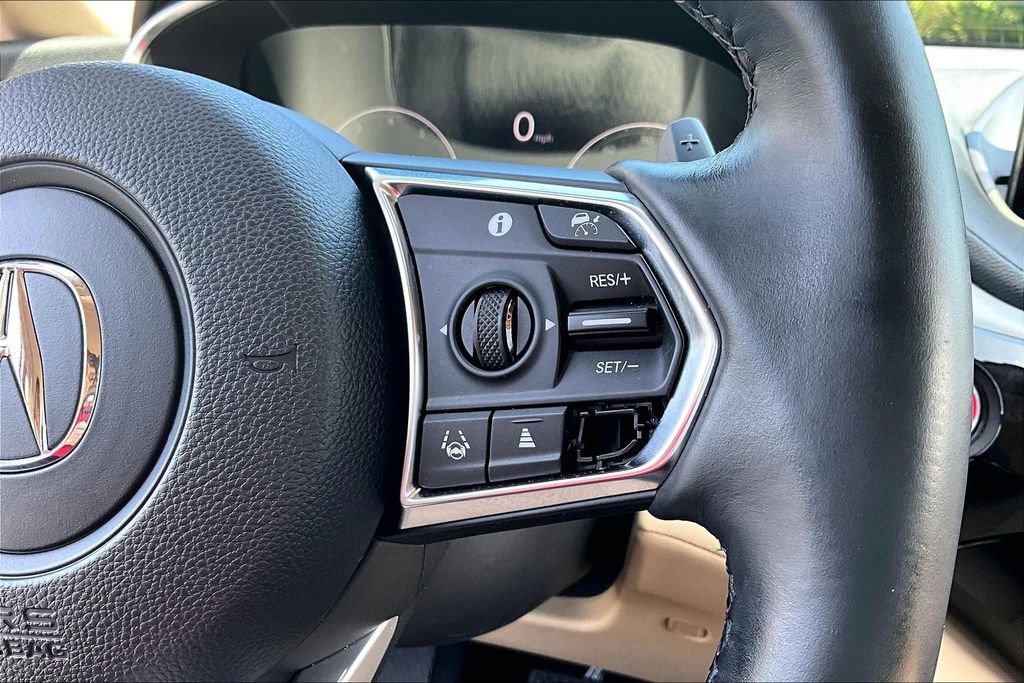 Used 2022 Acura MDX FWD image 12