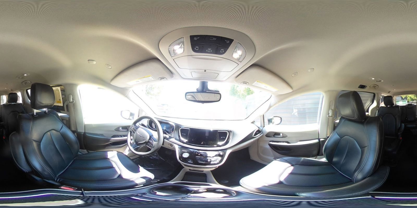 Used 2023 Chrysler Pacifica Touring-L FWD image 40