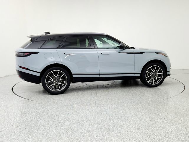 New 2026 Land Rover Range Rover Velar Dynamic SE image 4