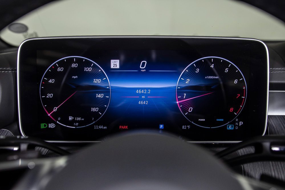 Used 2025 Mercedes-Benz CLE 300 4MATIC Cabriolet image 21