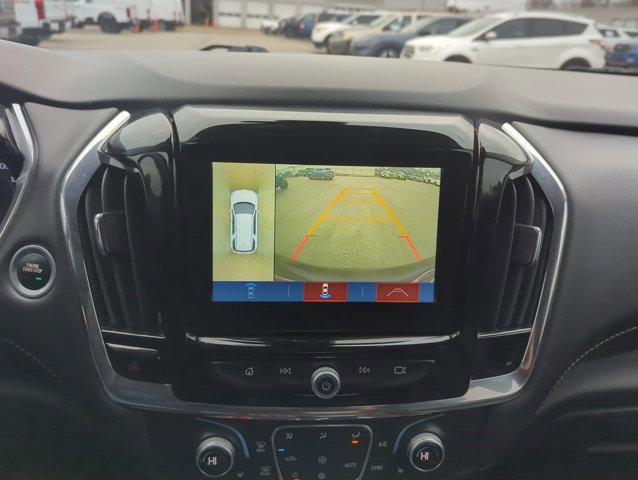 Used 2018 Chevrolet Traverse LT image 12