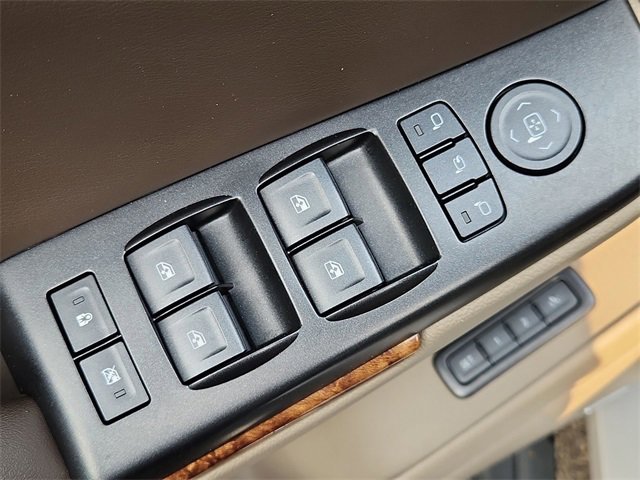 Used 2017 Chevrolet Tahoe Premier image 24