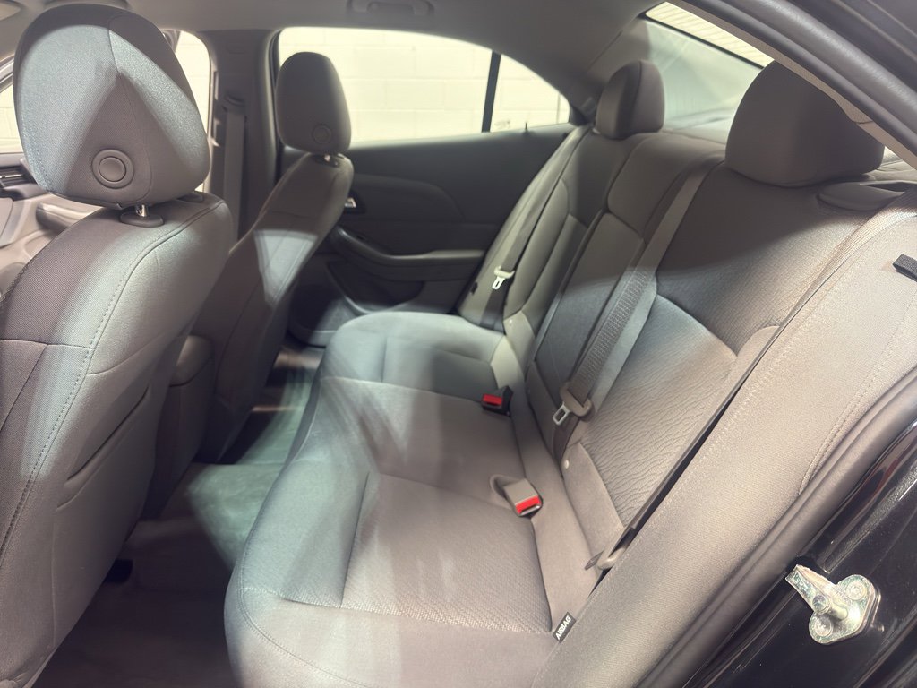 Used 2015 Chevrolet Malibu LS image 28