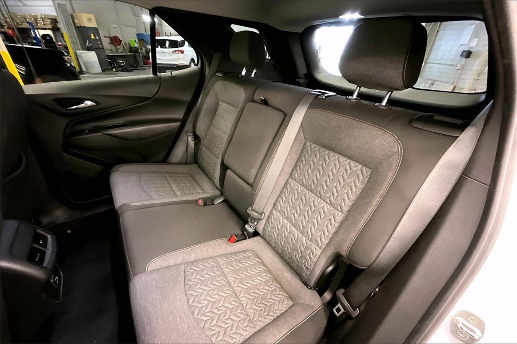 Used 2022 Chevrolet Equinox LT image 22