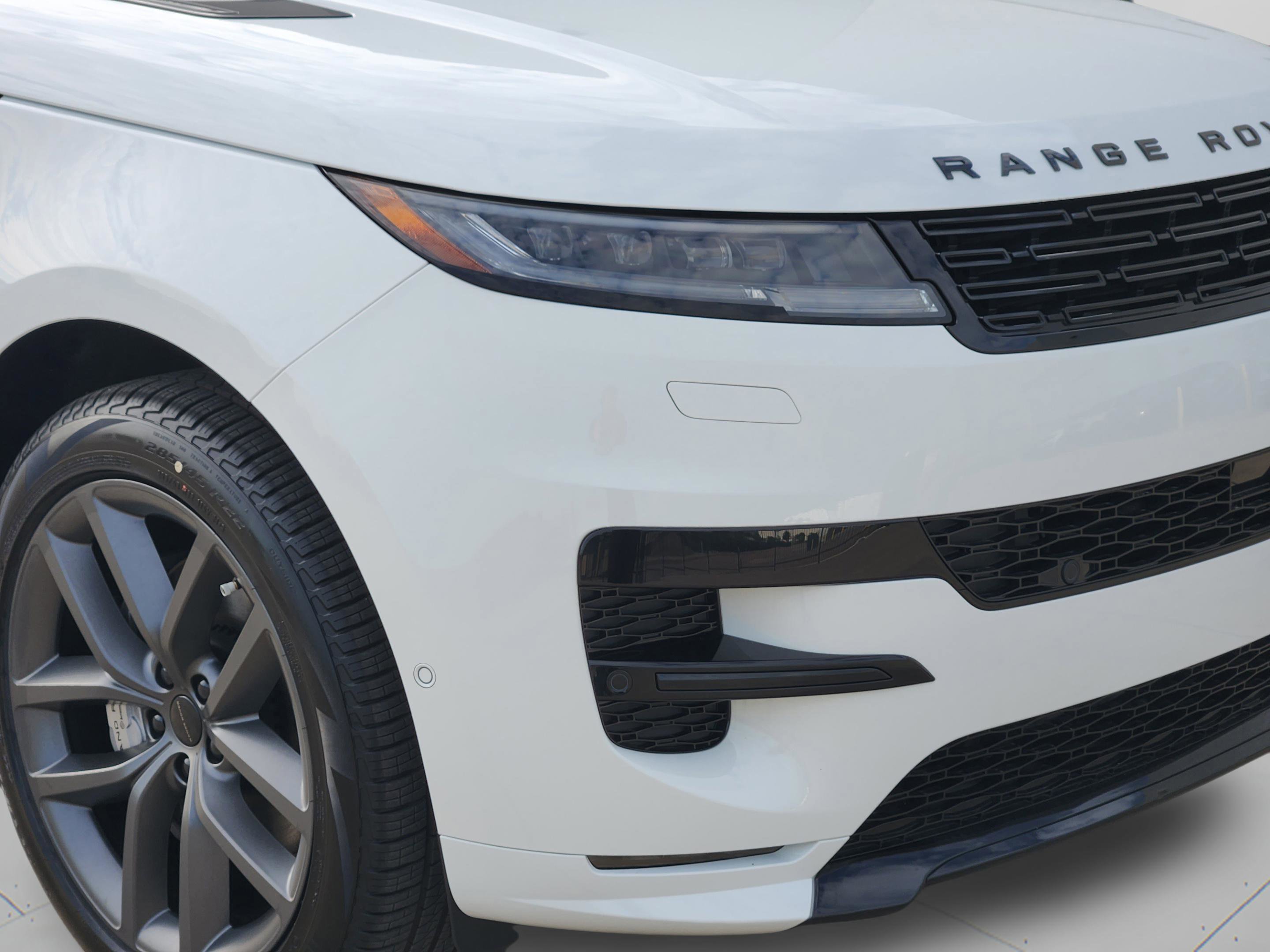 New 2026 Land Rover Range Rover Sport Dynamic SE AWD/4WD image 28