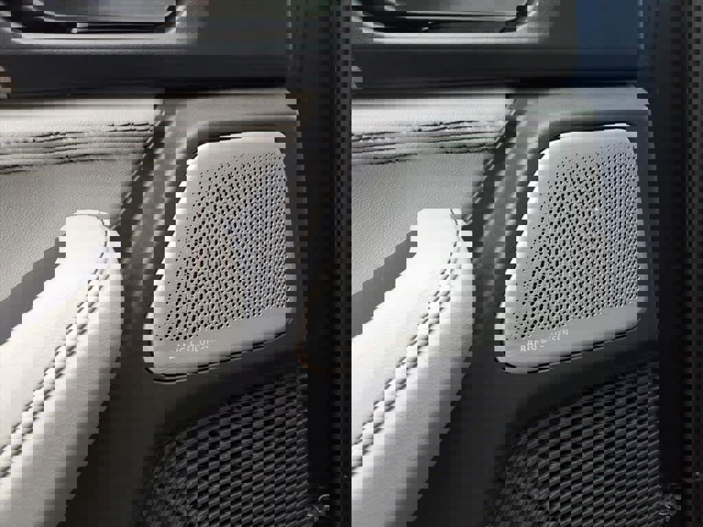 Used 2025 Acura MDX w/Advance Package image 18