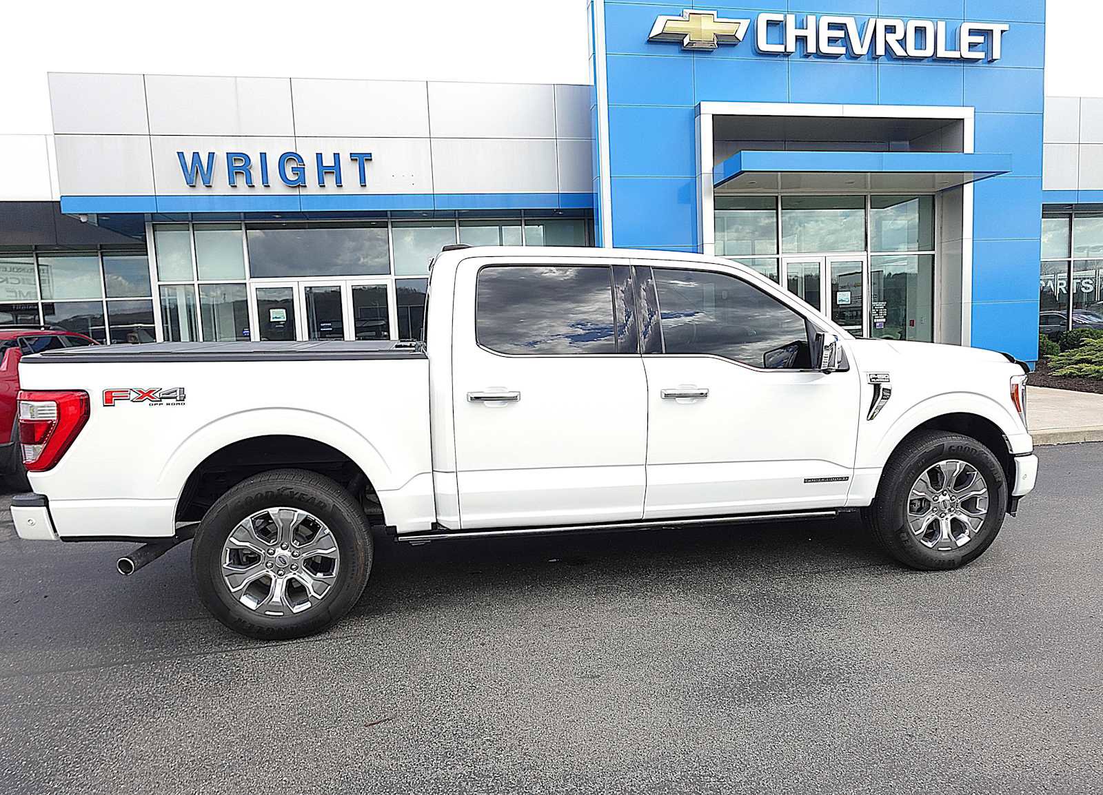 Used 2023 Ford F150 Platinum w/ Equipment Group 701A High image 2