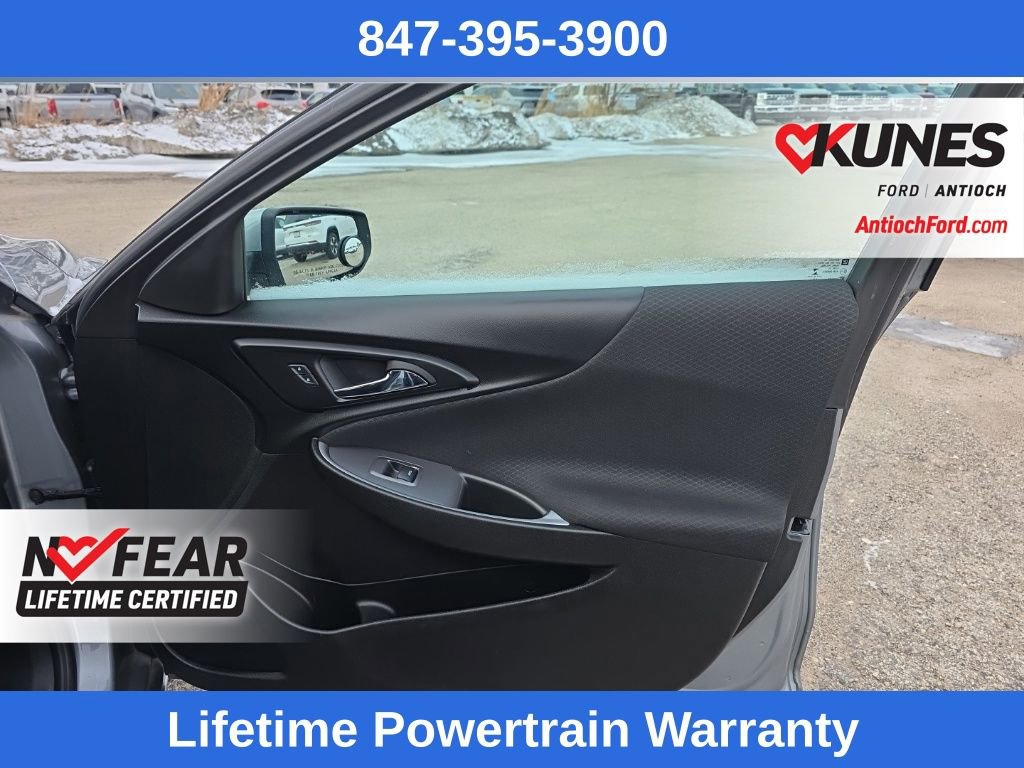 Used 2023 Chevrolet Malibu LT image 28