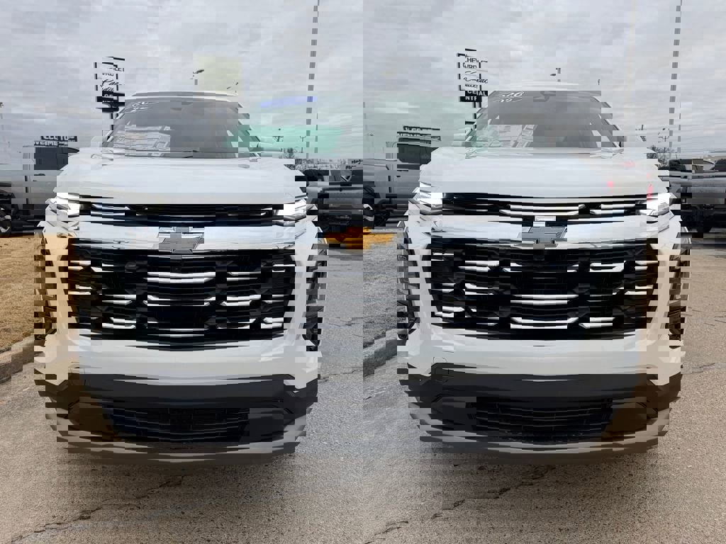 New 2026 Chevrolet Equinox LT w/ Safety and Technology Package image 11