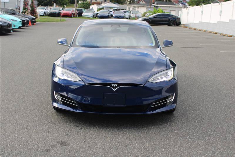 Used 2018 Tesla Model S 100D AWD/4WD image 2