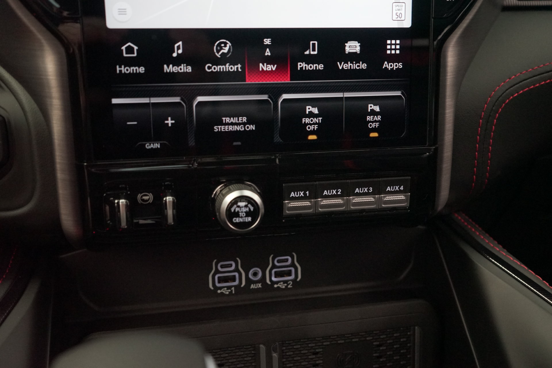 Used 2027 RAM 1500 4x4 Crew Cab image 17