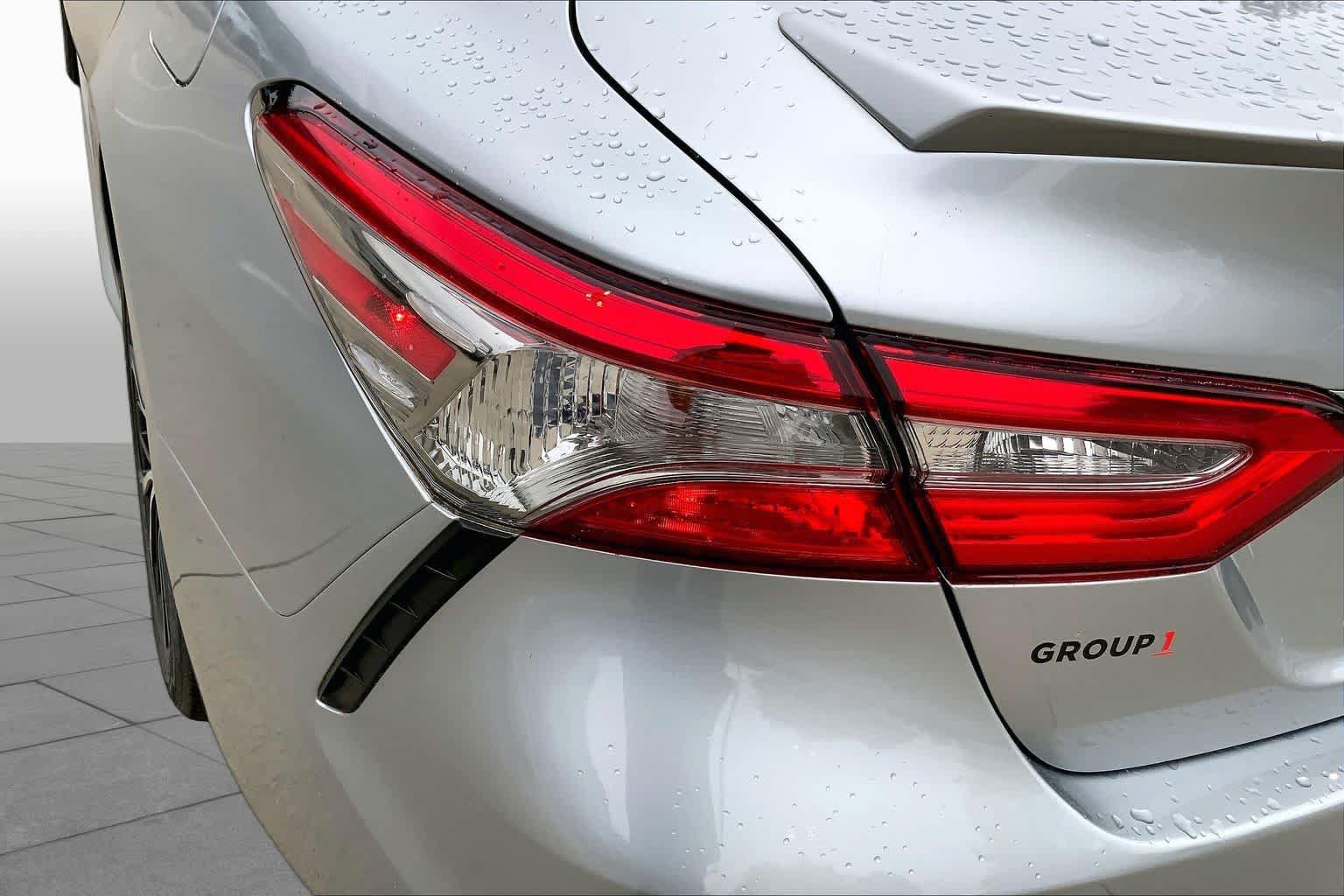 Used 2018 Toyota Camry SE FWD image 27