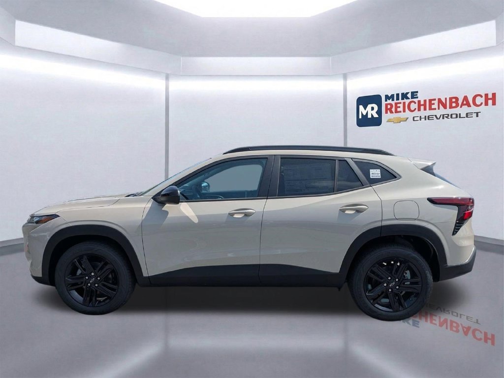 New 2026 Chevrolet Trax ACTIV w/ Driver Confidence Package FWD image 10