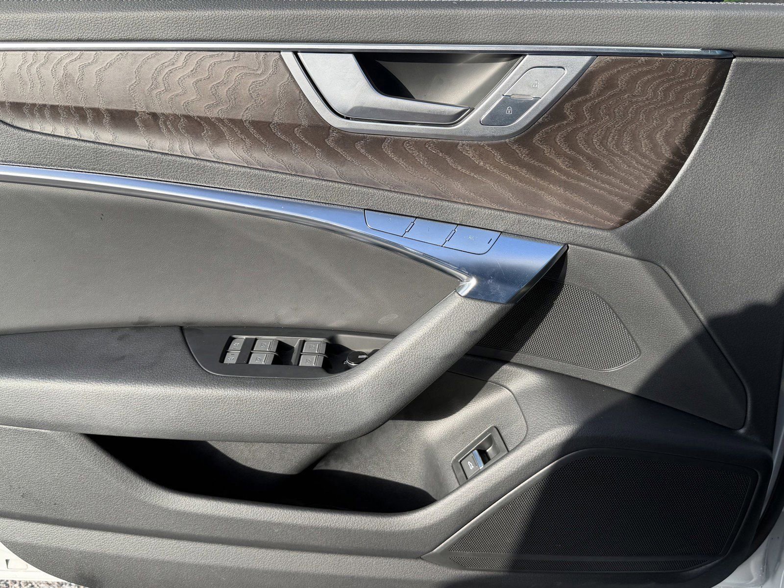 Used 2022 Audi A6 3.0T Premium image 22