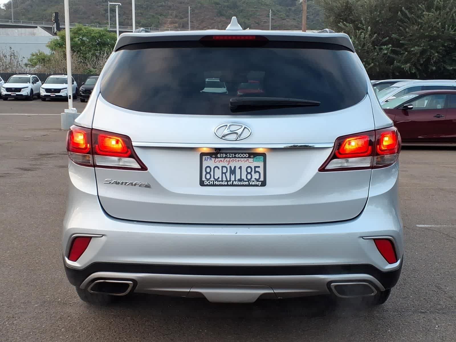 Used 2018 Hyundai Santa Fe SE FWD image 5