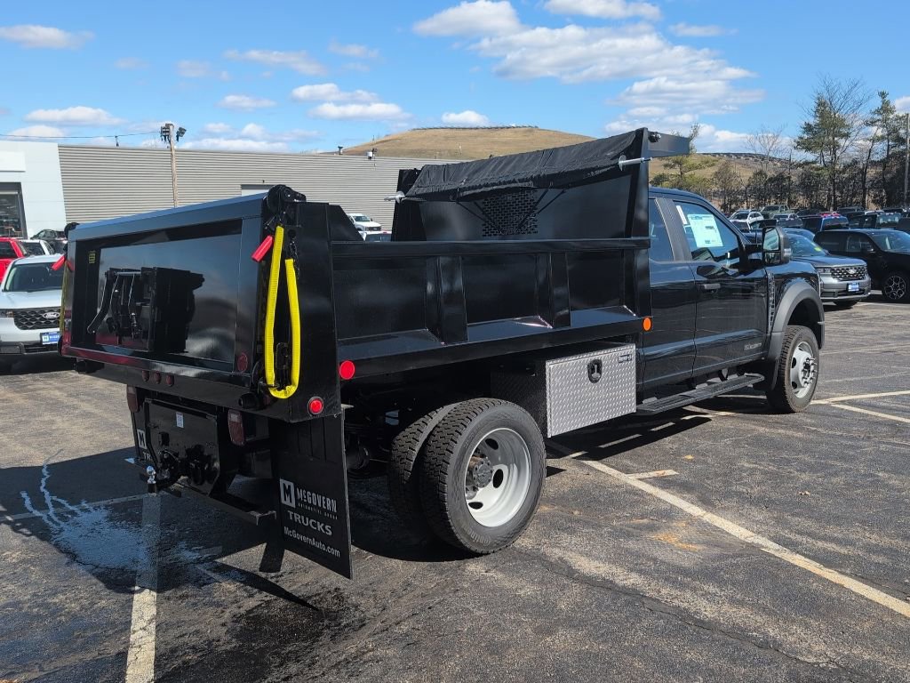 New 2026 Ford F550 4x4 Supercab Super Duty image 3