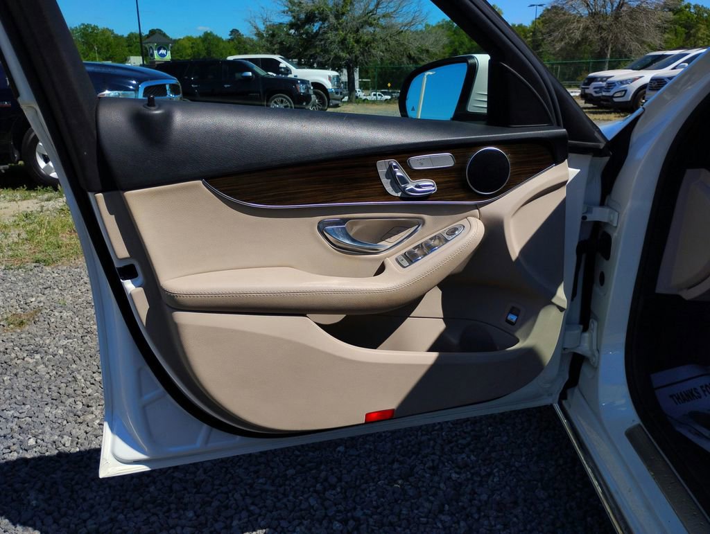 Used 2018 Mercedes-Benz C 300 Sedan image 15