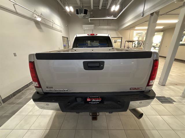 Used 2007 GMC Sierra 2500 SLT w/ Convenience Package AWD/4WD image 3