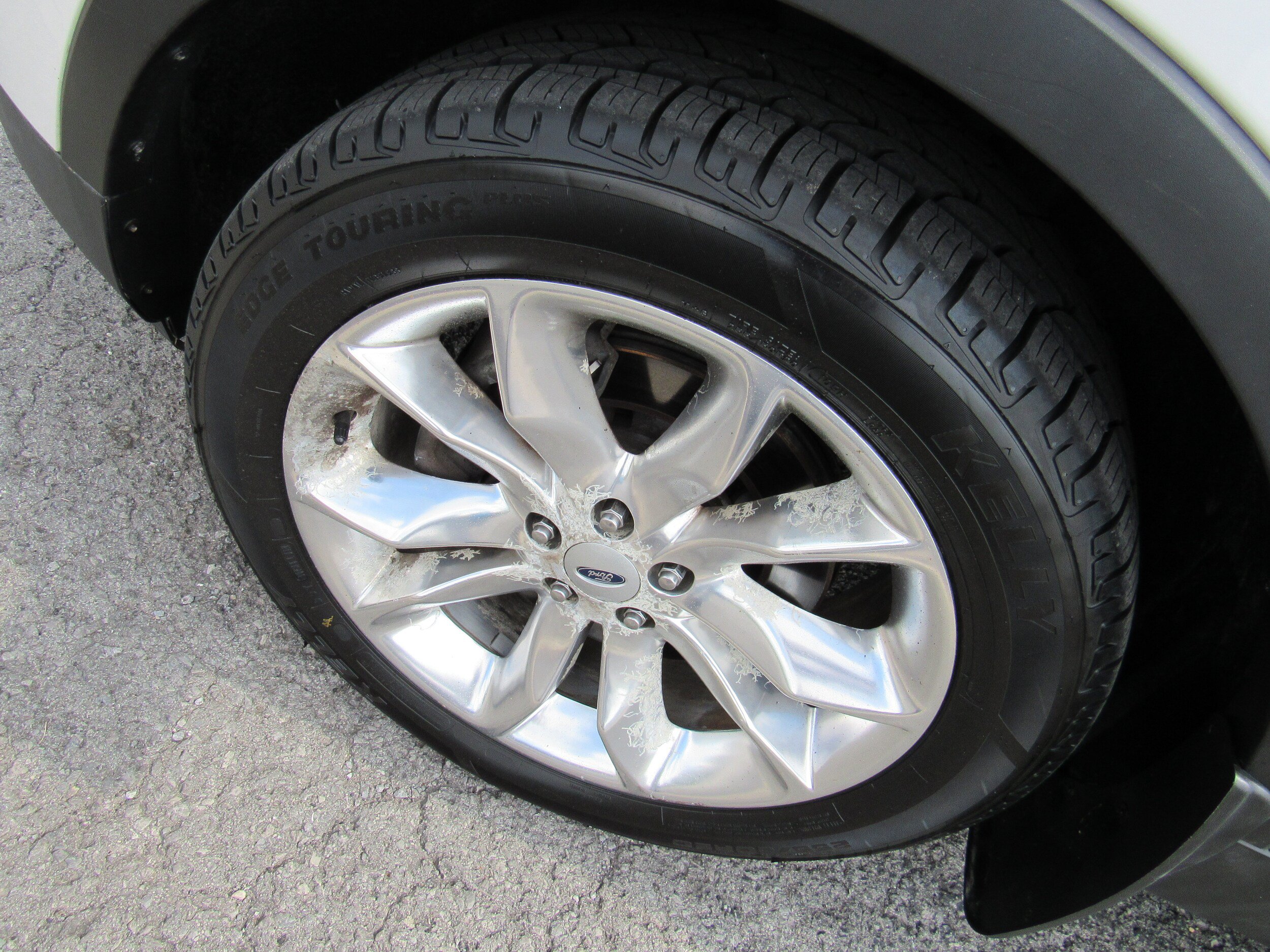 Used 2015 Ford Explorer Limited w/ Equipment Group 301A AWD/4WD image 10