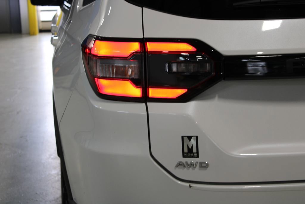 Used 2024 Honda Pilot Elite image 46