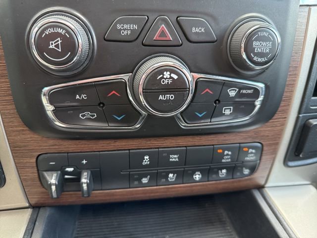 Used 2015 RAM 1500 Laramie AWD/4WD image 26