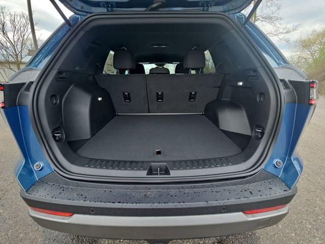 New 2026 Chevrolet Equinox LT AWD/4WD image 26