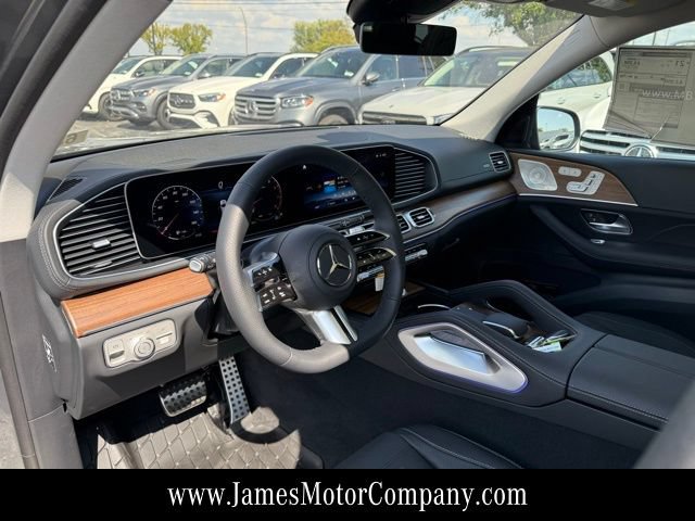 Certified 2026 Mercedes-Benz GLS 450 4MATIC image 16