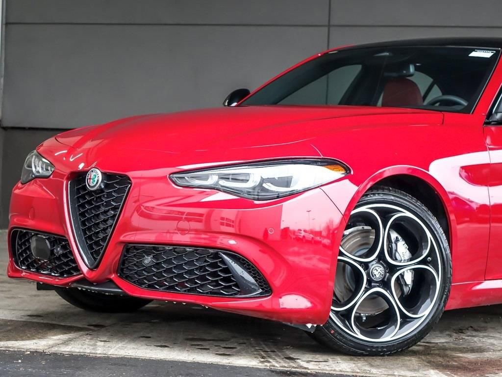 New 2025 Alfa Romeo Giulia AWD w/ Driving Assist Package image 2