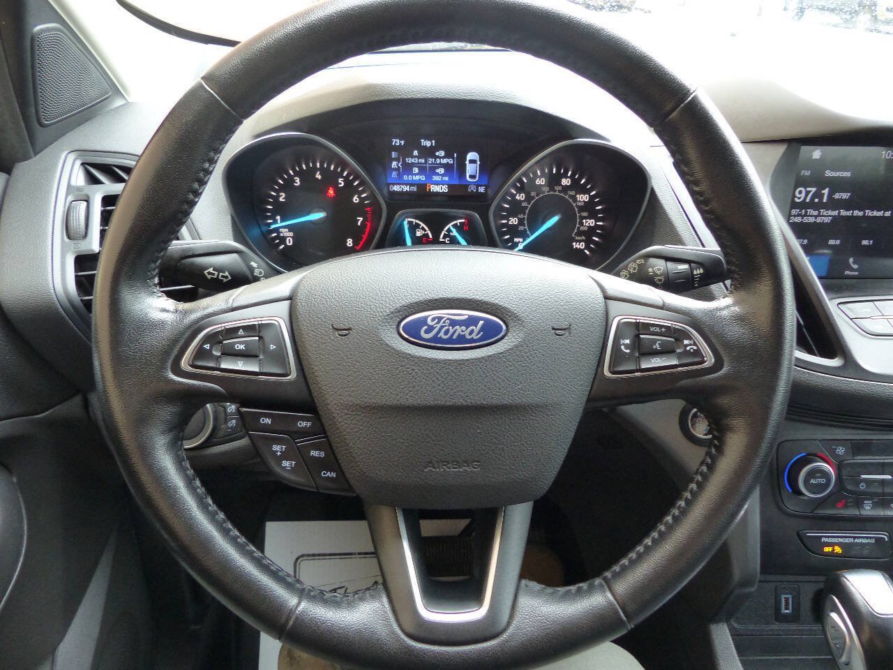 Used 2019 Ford Escape SEL AWD/4WD image 37