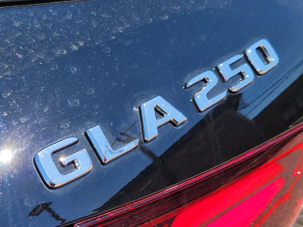 New 2026 Mercedes-Benz GLA 250 4MATIC image 11