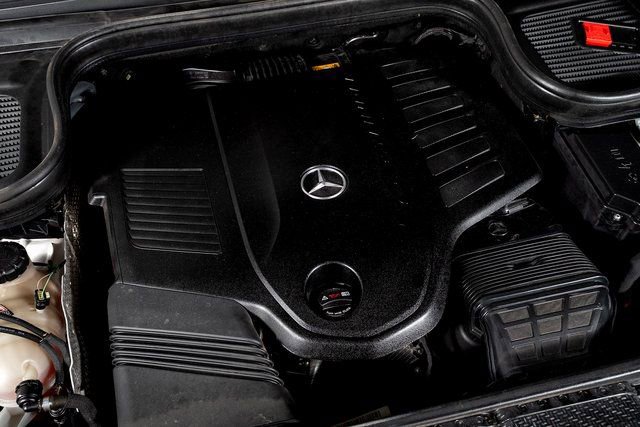 Used 2022 Mercedes-Benz GLS 450 4MATIC image 10
