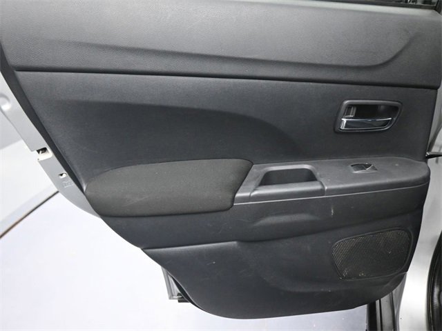 Used 2020 Mitsubishi Outlander Sport ES image 38