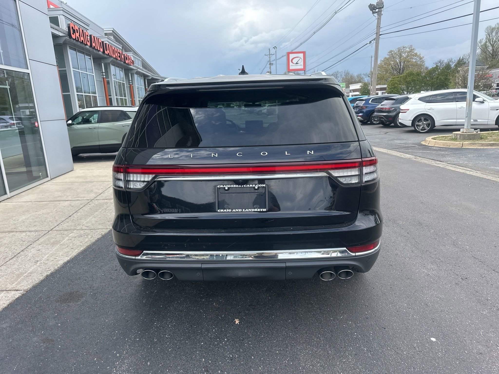 Used 2020 Lincoln Aviator Reserve w/ Equipment Group 202A image 6