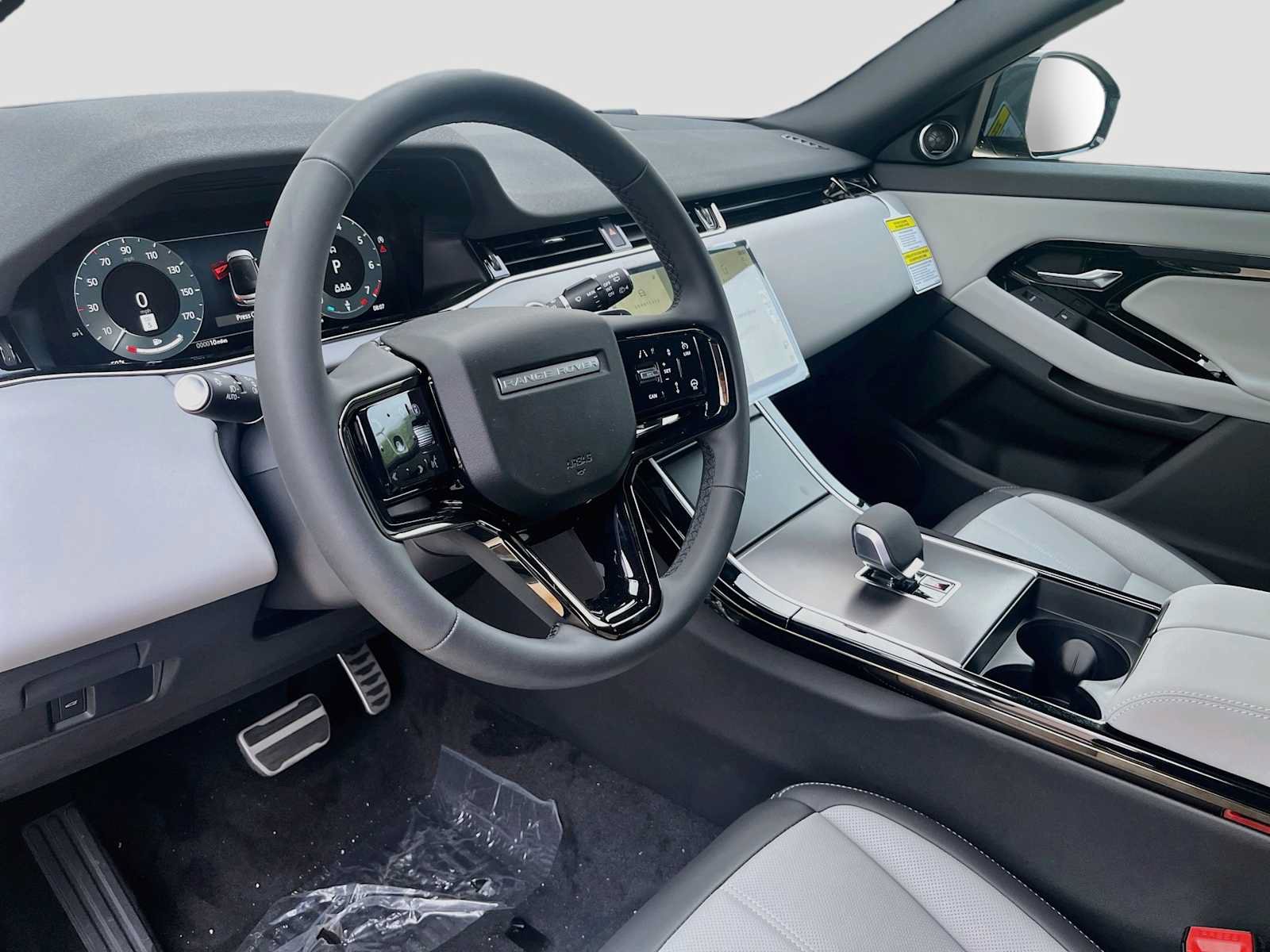 New 2026 Land Rover Range Rover Evoque Hoxton AWD/4WD image 12