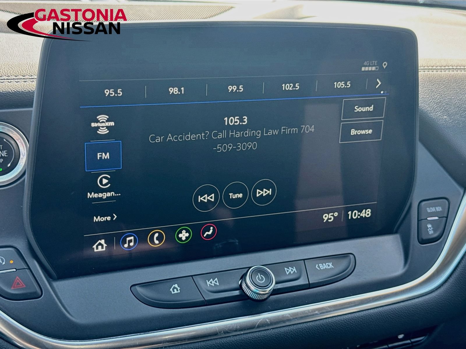 Used 2024 Chevrolet Blazer LT w/ Convenience Package FWD image 18