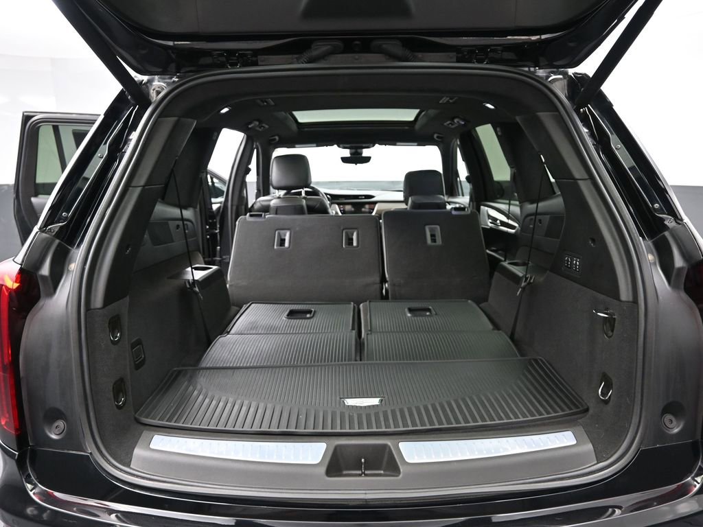 Certified 2025 Cadillac XT6 Premium Luxury w/ Platinum Package image 20