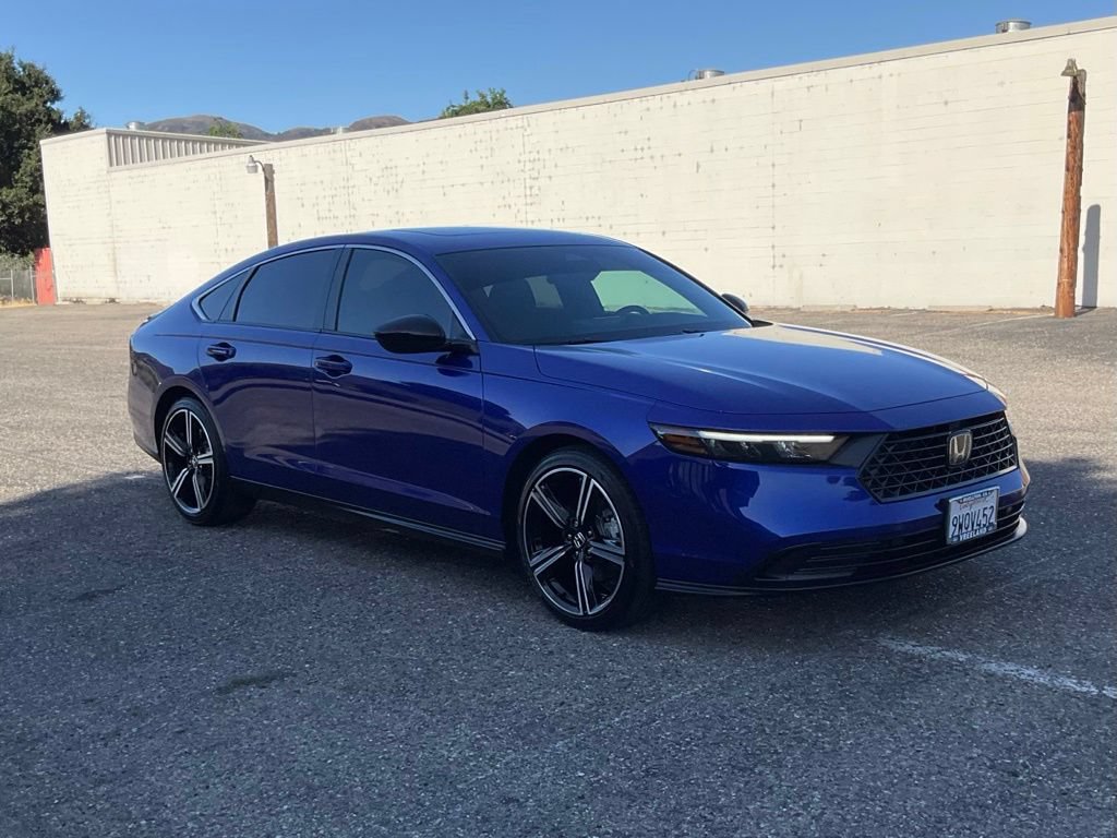 Used 2025 Honda Accord Sport image 8