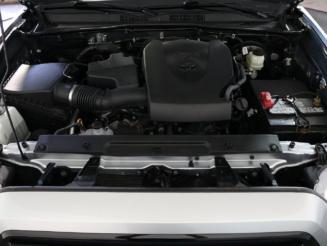 Used 2022 Toyota Tacoma SR AWD/4WD image 34