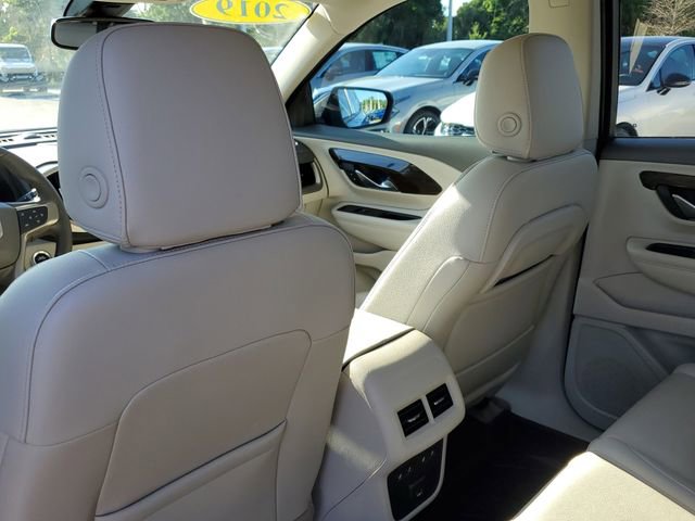 Used 2019 GMC Terrain Denali w/ Advanced Safety Package image 11