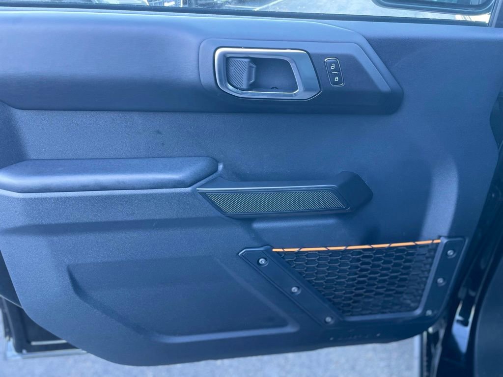 Used 2024 Ford Bronco Badlands image 13