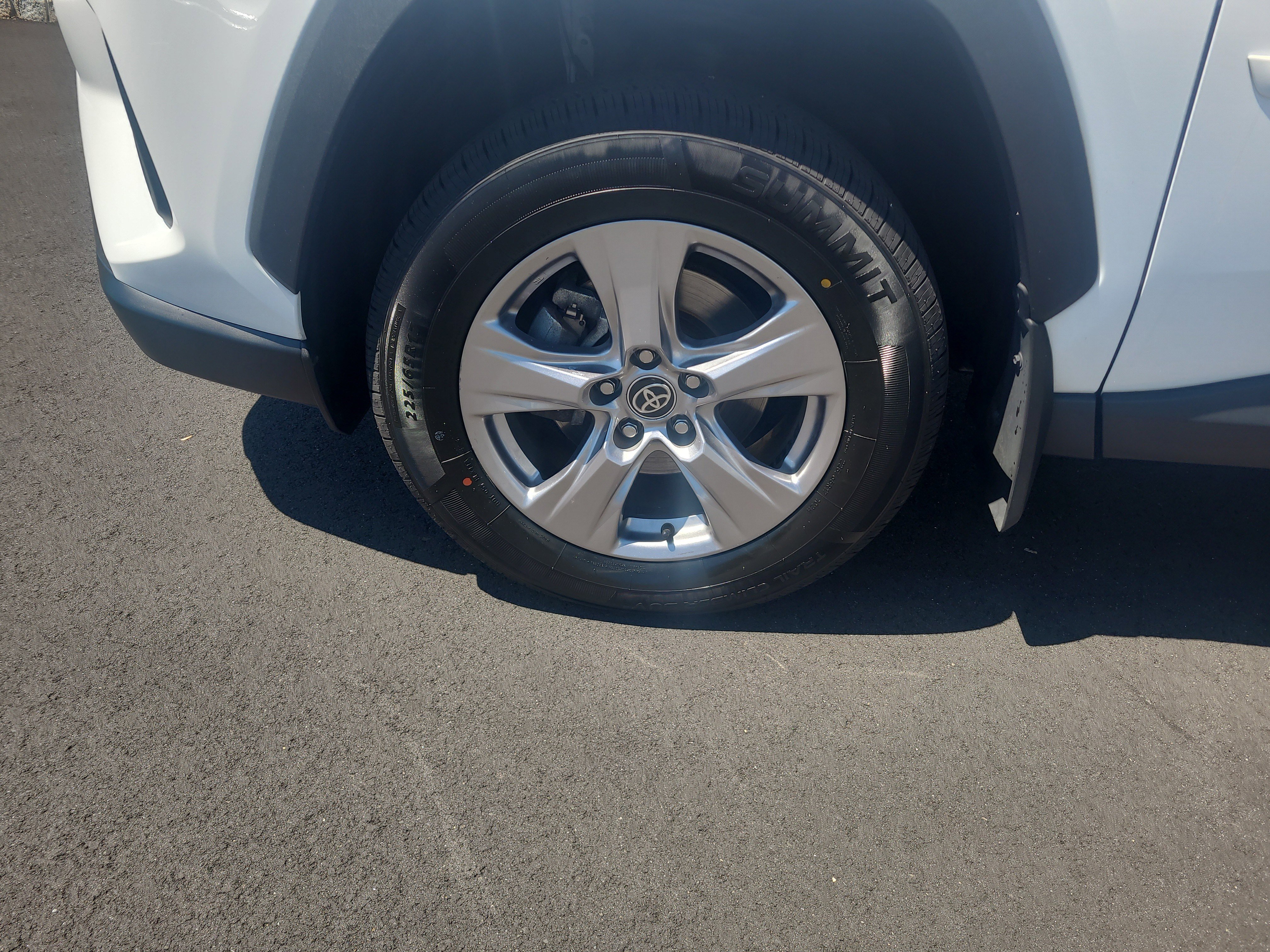 Certified 2023 Toyota RAV4 XLE w/ Convenience Package AWD/4WD image 9