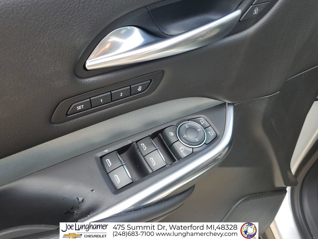Certified 2019 Cadillac XT4 Premium Luxury FWD image 24