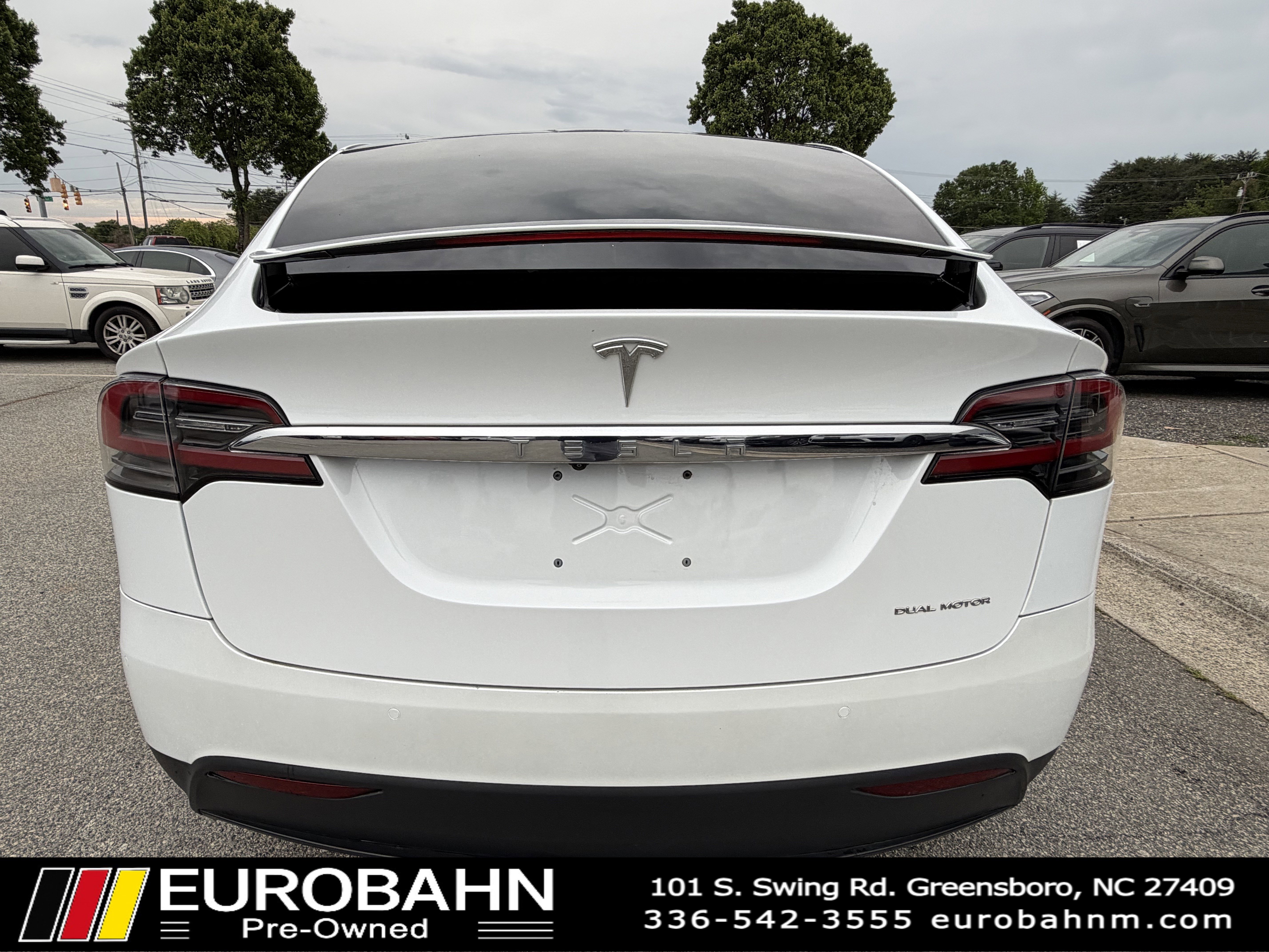 Used 2020 Tesla Model X Long Range AWD/4WD image 4