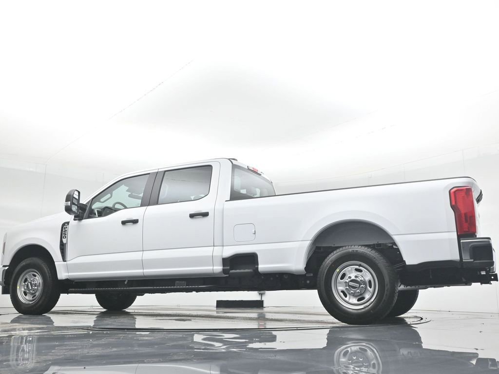 New 2026 Ford F250 XL w/ XL Chrome Package image 41