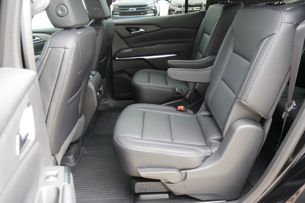 New 2026 Chevrolet Traverse LT w/ LPO, Floor Liner Package image 25